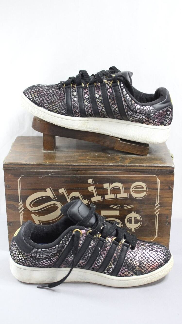 K-Swiss Classic VN Womens Size 8.5 Black Sneakers leather 5-stripe overlays